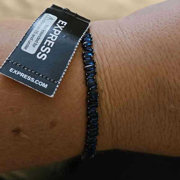 New Blue Cuff Bracelet - Picture 3 of 4